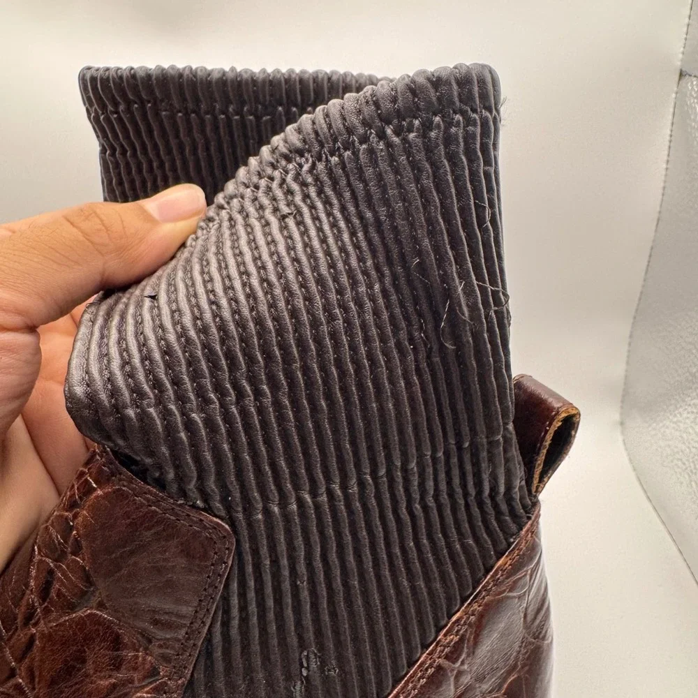 Louise et Cie Mens Brown Croc Embossed Leather Sock Ankle Boots Size 8.5M 39